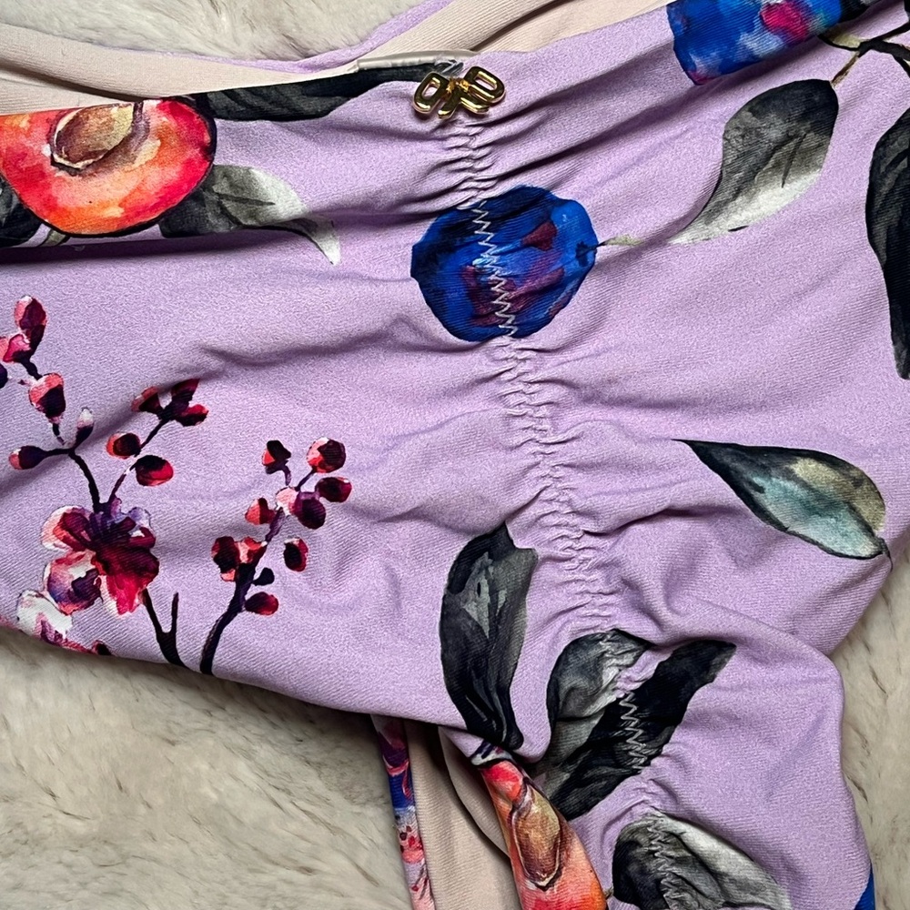 PILY Q SET! -Large Top / Medium Bottom *SET* - Picture 8 of 11